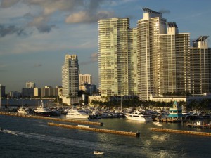 8be widok na miami ze statku