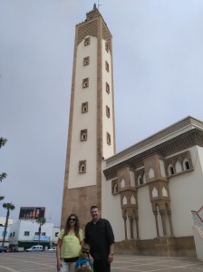  Ulice Agadiru Przed meczetem                               
